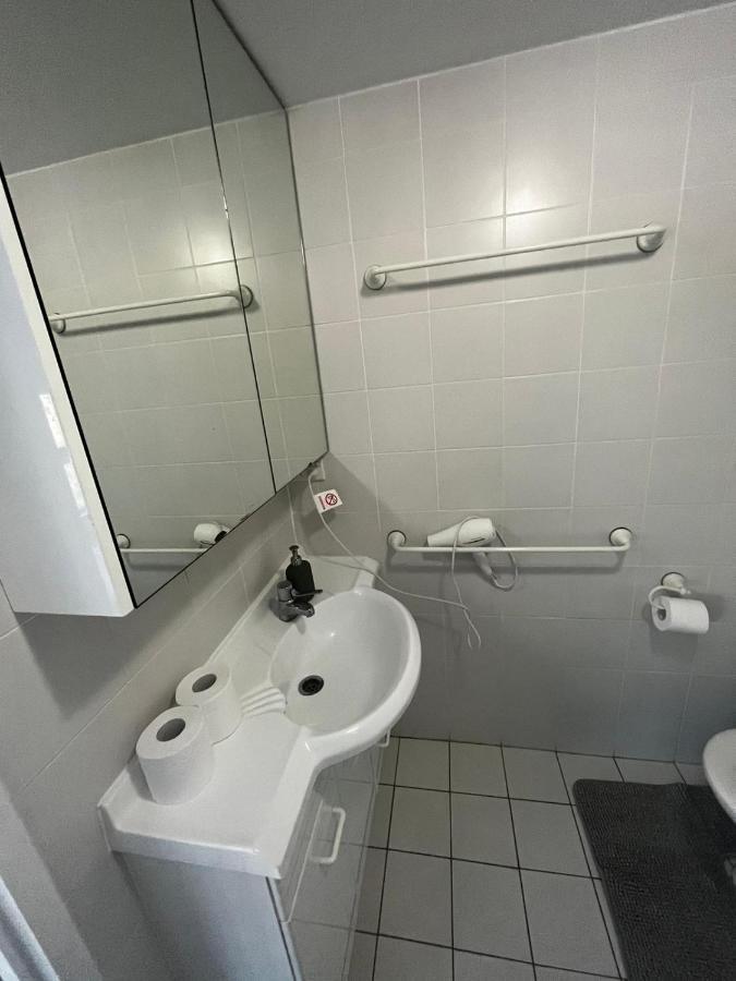 קנברה Private Room With Ensuite In The Cbd מראה חיצוני תמונה